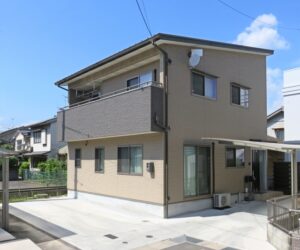 家族がゆったり暮らせる、開放感のある新築住宅
